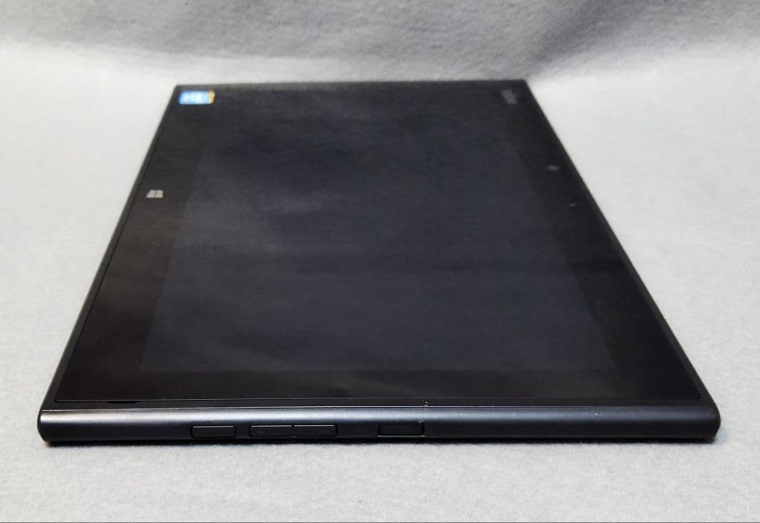 ARROWS Tab Q582 10インチ Windows10タブレット LTE