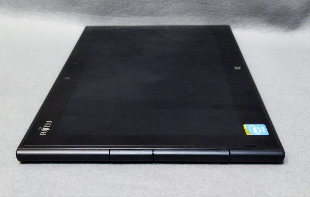 ARROWS Tab Q582 10インチ Windows10タブレット LTE