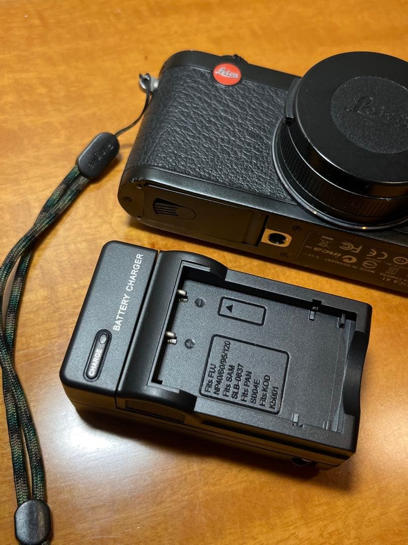 LEICA X1 プレミアムコンパクトカメラドイツ製「最終値下げ」