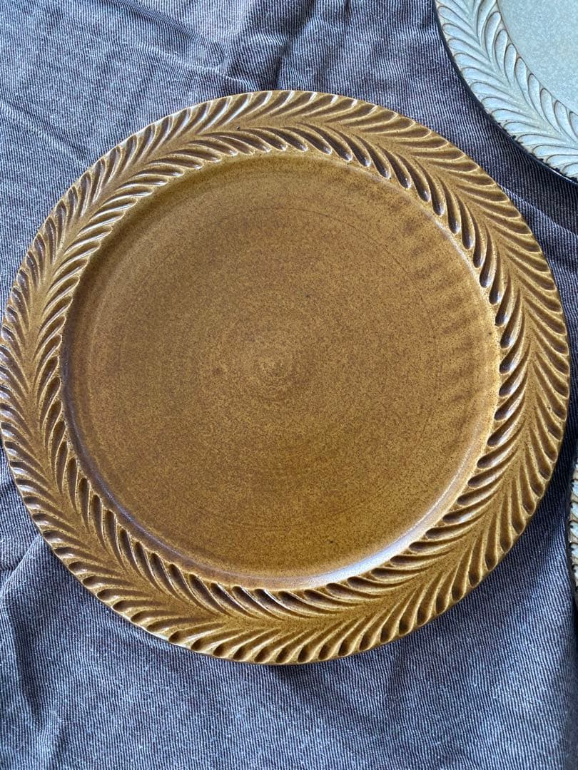 ⑤ はしもとさちえ リム しのぎ皿 8寸 3枚組 24cm