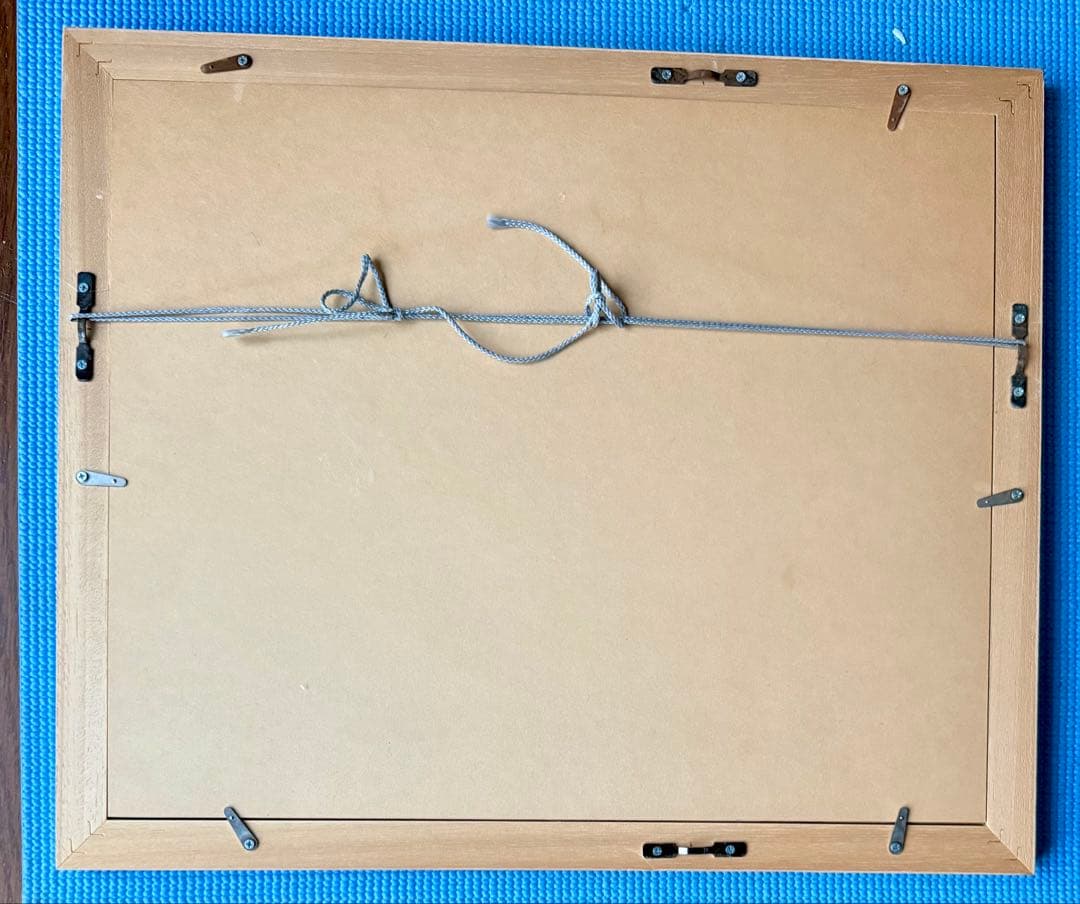 花瓶に入ったバラのコラージュ作品