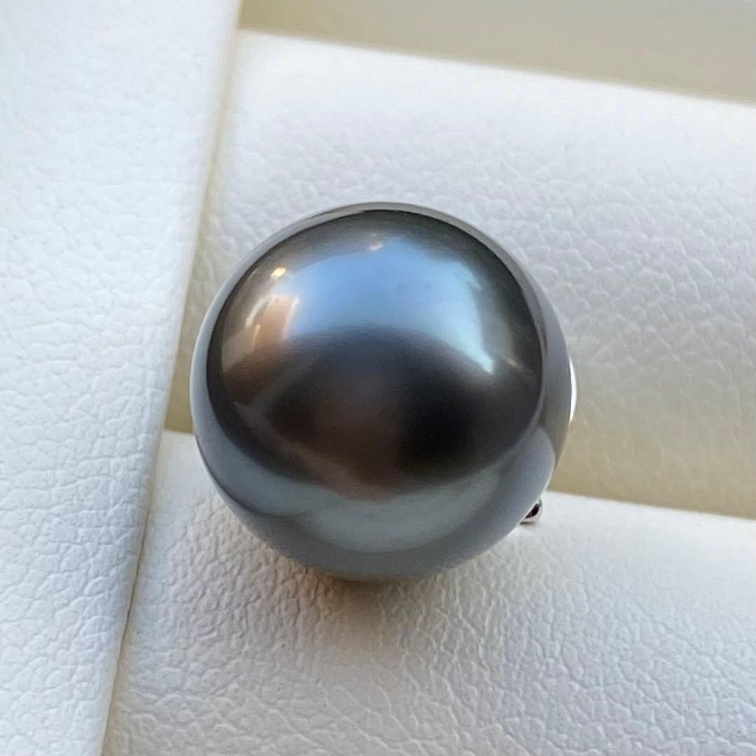 本真珠　南洋黒蝶真珠ネックレストップ　14.3*12.1mmグリーンPT809