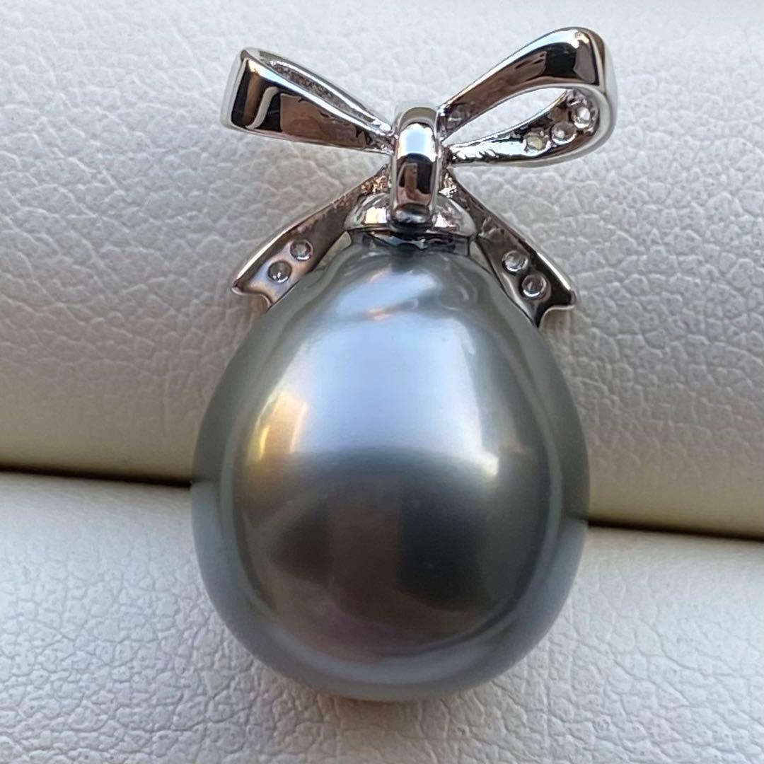 本真珠　南洋黒蝶真珠ネックレストップ　14.3*12.1mmグリーンPT809