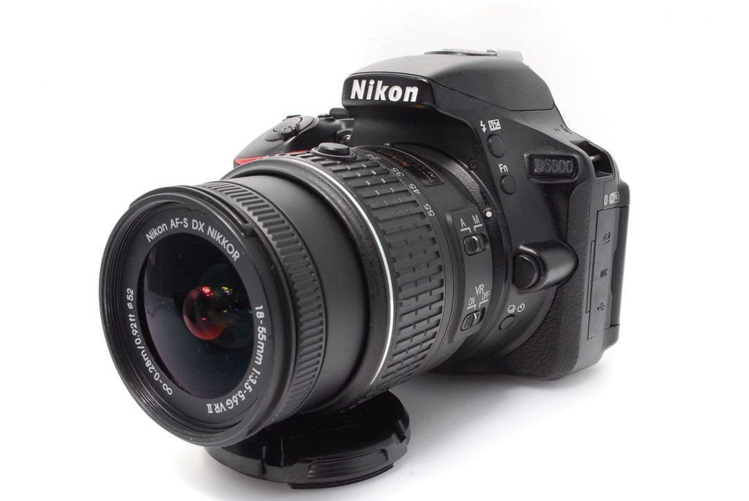 ✨初心者さんでもプロ級に✨Nikon D5600 ニコン✨ダブルレンズ✨カメラ