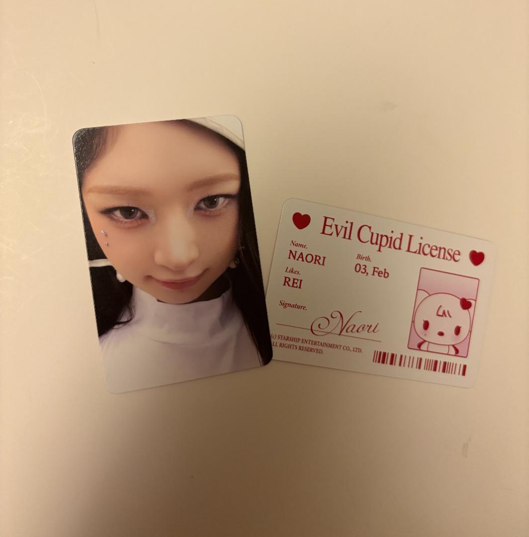 IVE レイSECRET ♡EVIL CUPID ぬいぐるみキーホルダートレカ①