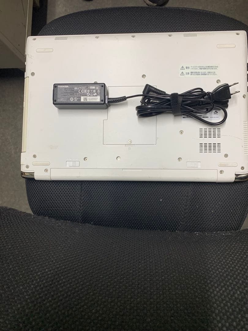 dynabook Corei7 SSD512 8GB 第7世代　③