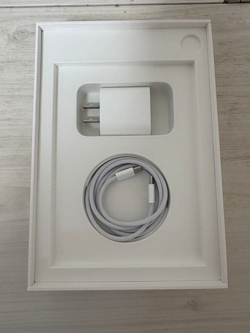 iPad mini (第7世代)Wi-Fi 128GBバッテリー最大容量100%