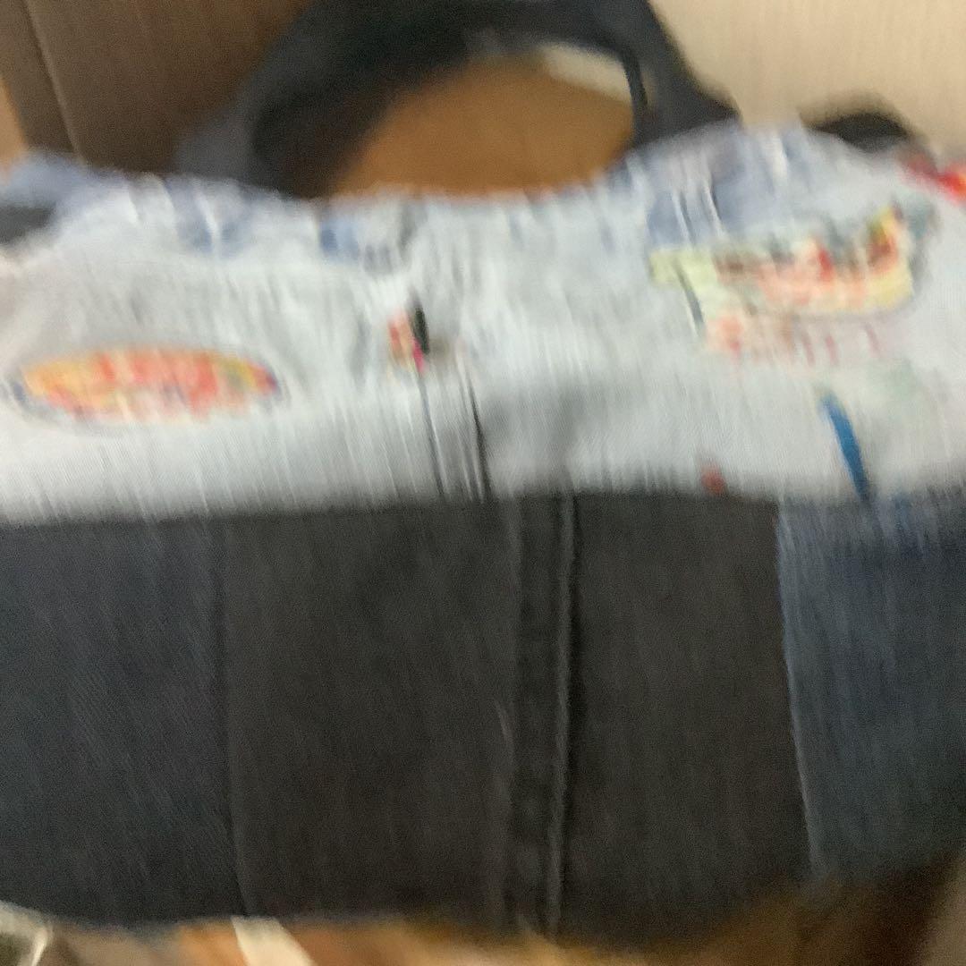 ハンドメイド　リメイクデニムトートバッグ　サイドポケット＆Dカン付き
