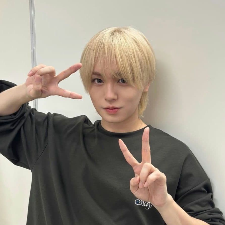 Hey! Say! JUMP ラバーバンド 2024-2025 H+ 伊野尾慧