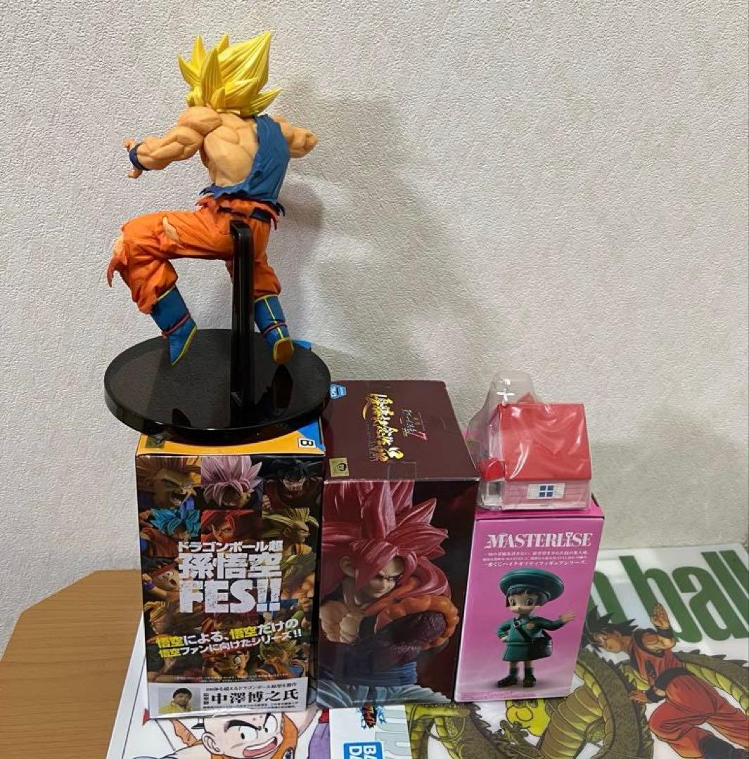 ドラゴンボール フィギュア 4点セットです/