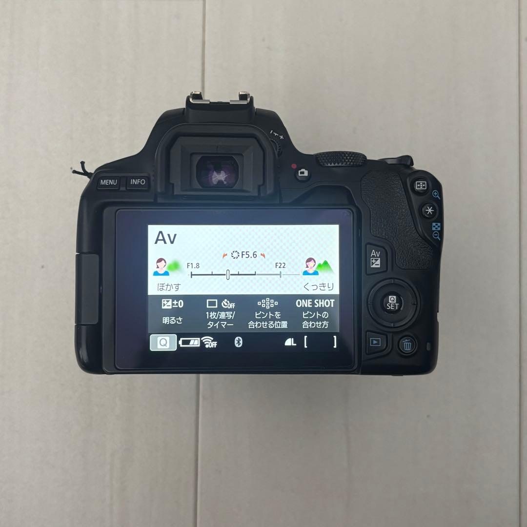 【低走行品✨】Canon EOS Kiss X10 単焦点レンズ2本セット