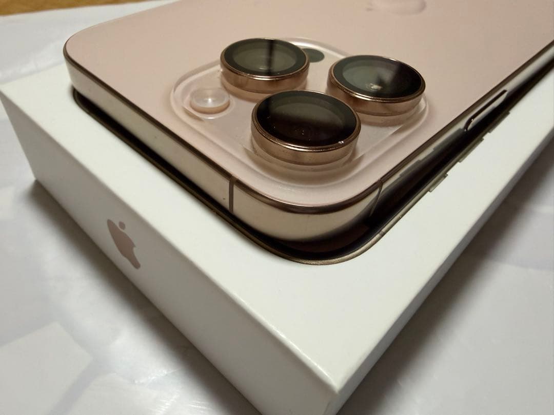 iPhone 16 Pro max 256GBデザートチタニウム　SIMフリー