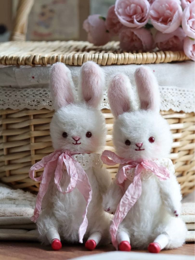 チューリップと仔兎うさぎ ぬいぐるみ アーティストベア 海外作家 ハンドメイド