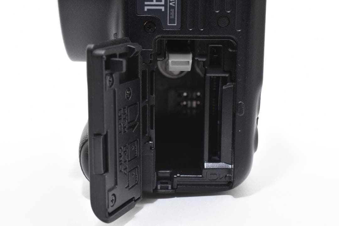 美品キヤノン EOS kiss X7 デジタル一眼レフカメラボディ Canon