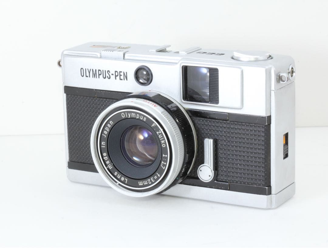 【非常に綺麗♪人気のハーフフィルムカメラ ♪] OLYMPUS PEN EED♪