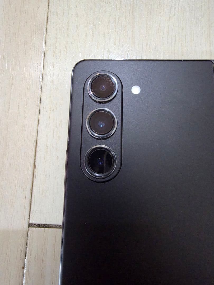 Galaxy Z Fold 5 black 12/512GB　au版 本体のみ