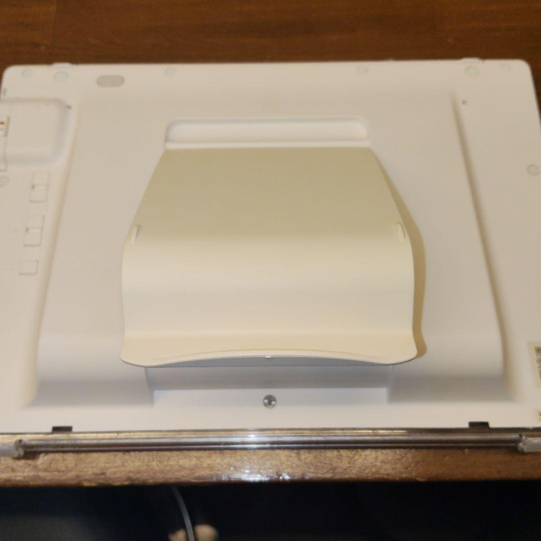 Panasonic プライベートビエラ UN-10E8　10v型