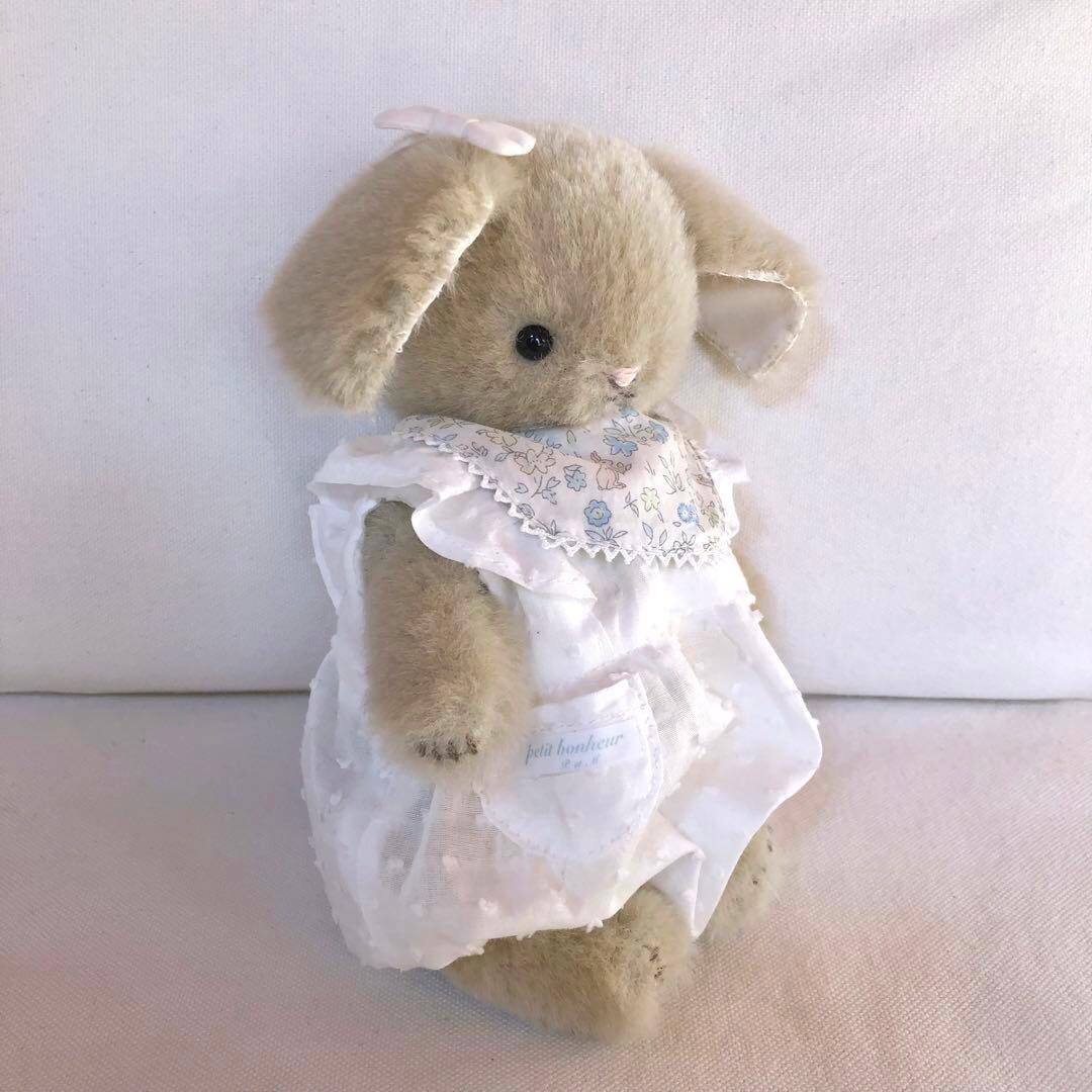 ハンドメイド　ベビーロップちゃん③ うさぎのぬいぐるみ