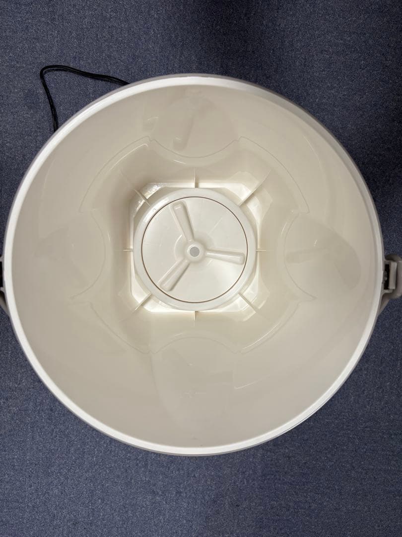 【送料込】シービージャパン 小型 バケツ洗濯機 ウォッシュボーイ TOM-12f