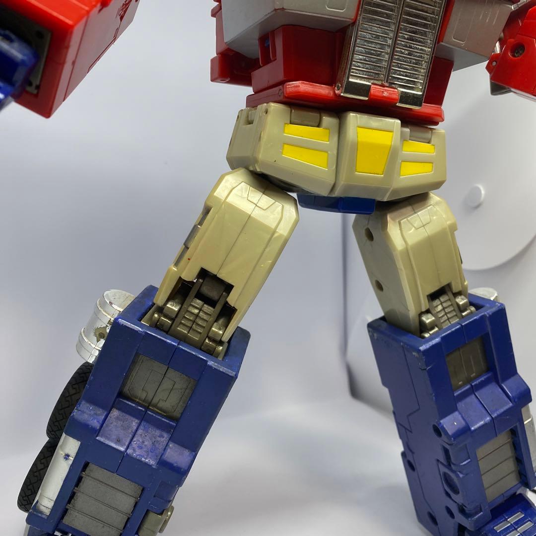 トランスフォーマー オプティマスプライム フィギュア