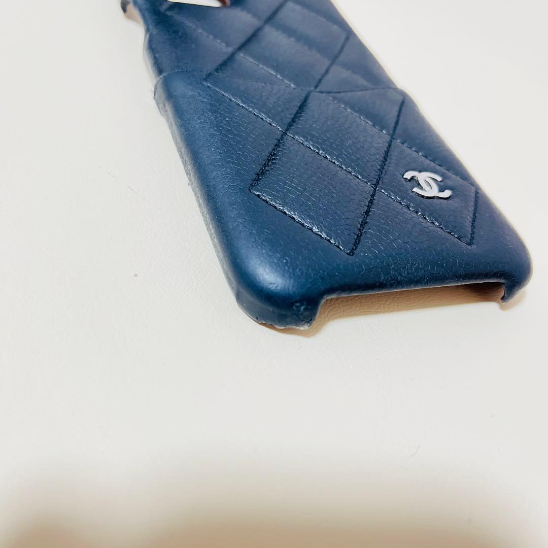 CHANEL iPhone11ケース