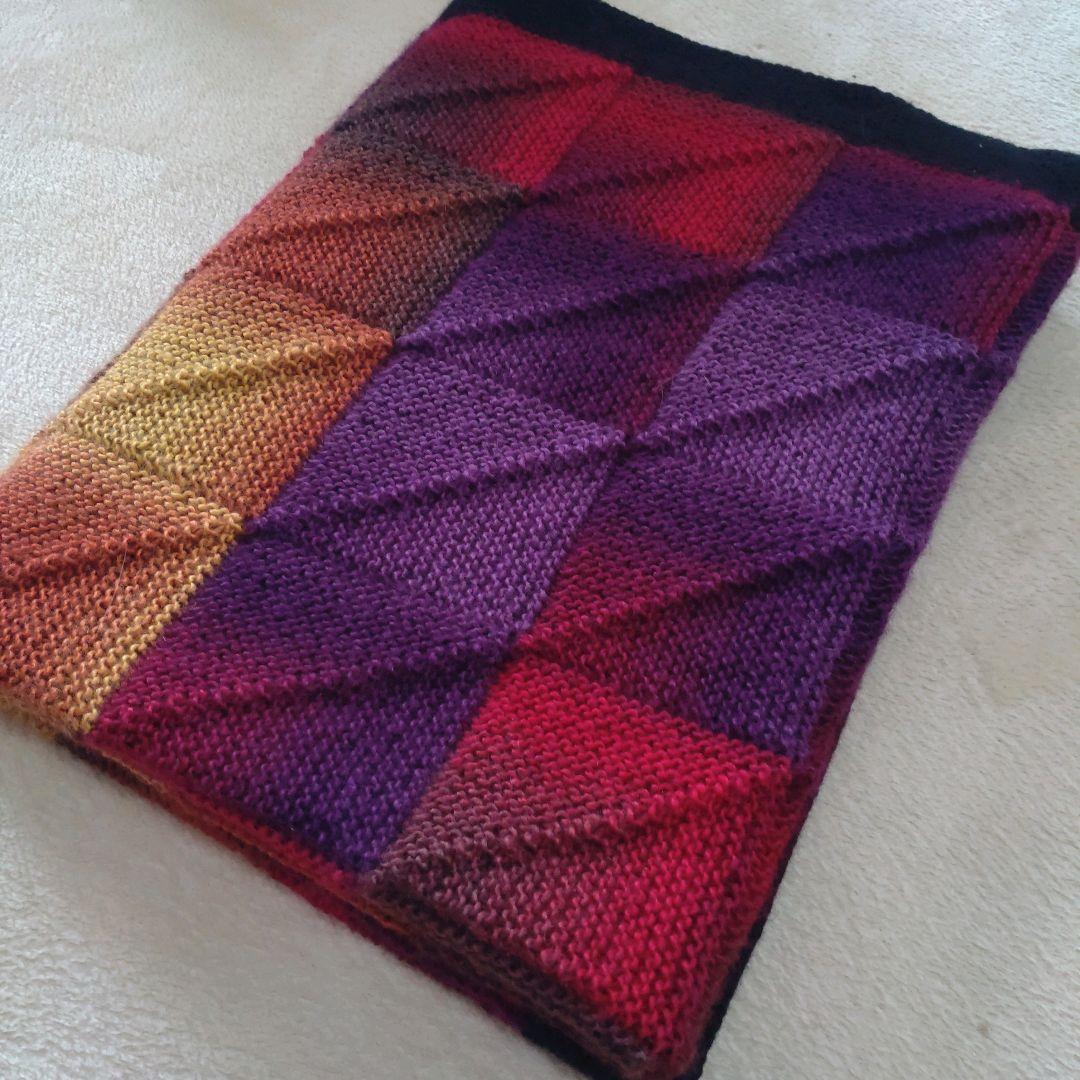 ＊ハンドメイド＊　ドミノ編みブランケット