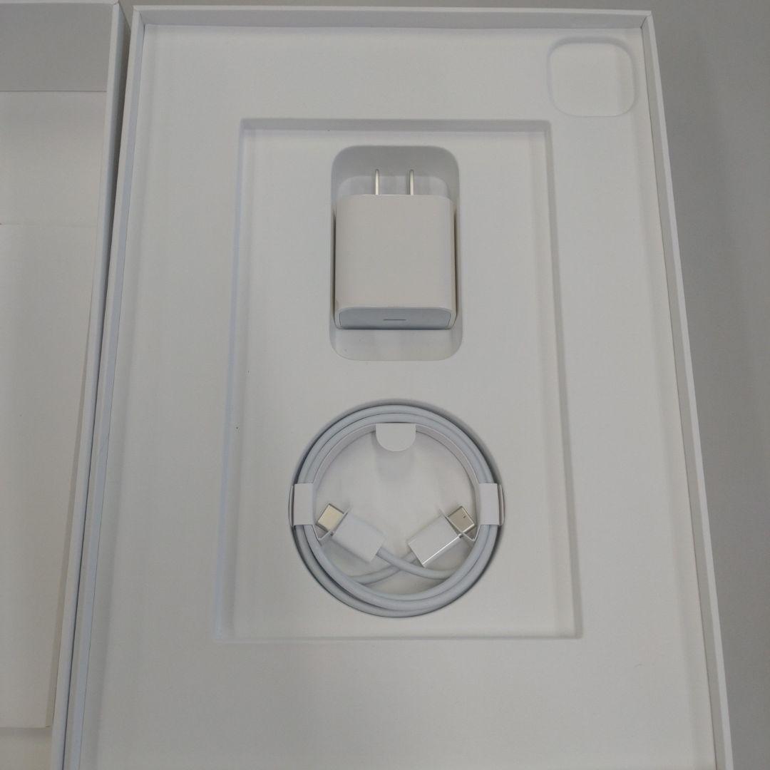 【極美品】iPad Pro 11インチ 第2世代 128GB 動作確認済　ペン付