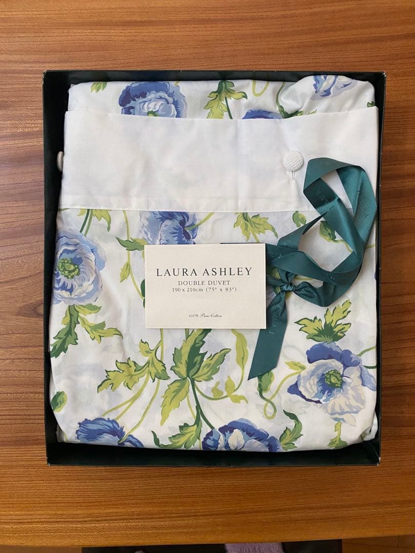 LAURA ASHLEY ローラアシュレイ