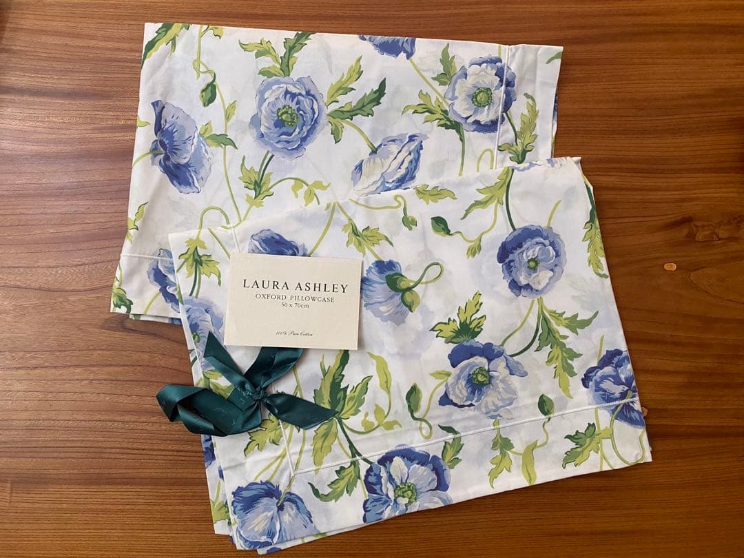 LAURA ASHLEY ローラアシュレイ