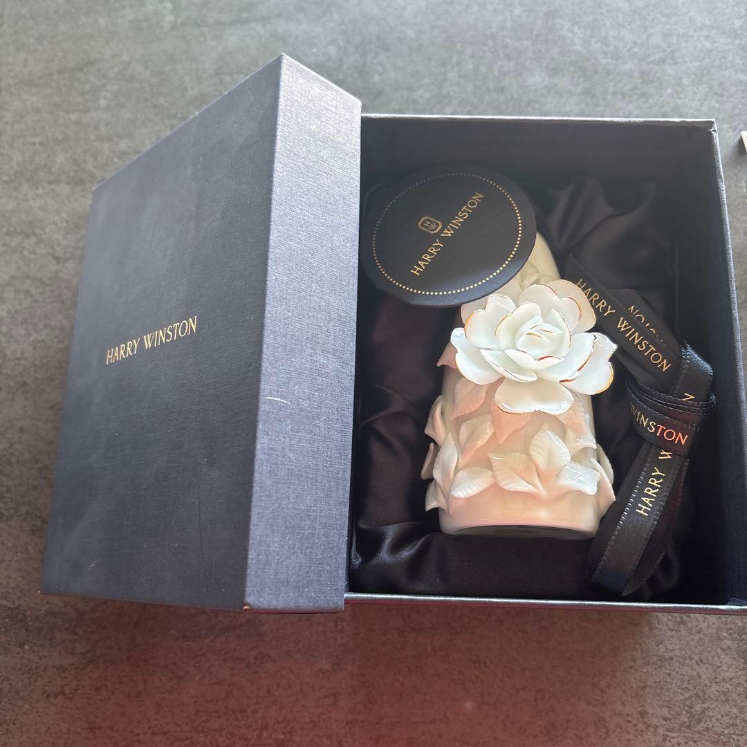 Harry Winston ノベルティ　一輪挿し