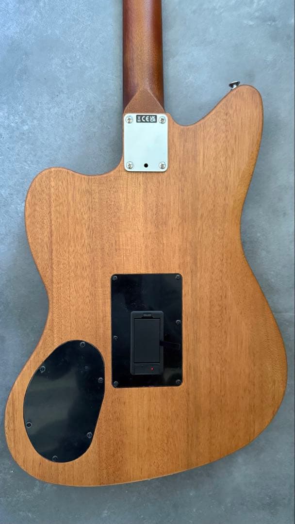 【Fender】Acoustasonic Standard Jazzmaster