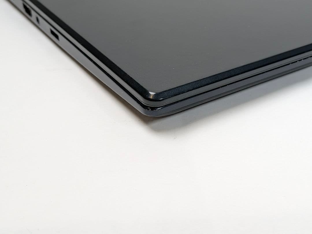第8世代Core i5 Dynabook G83/DN 197