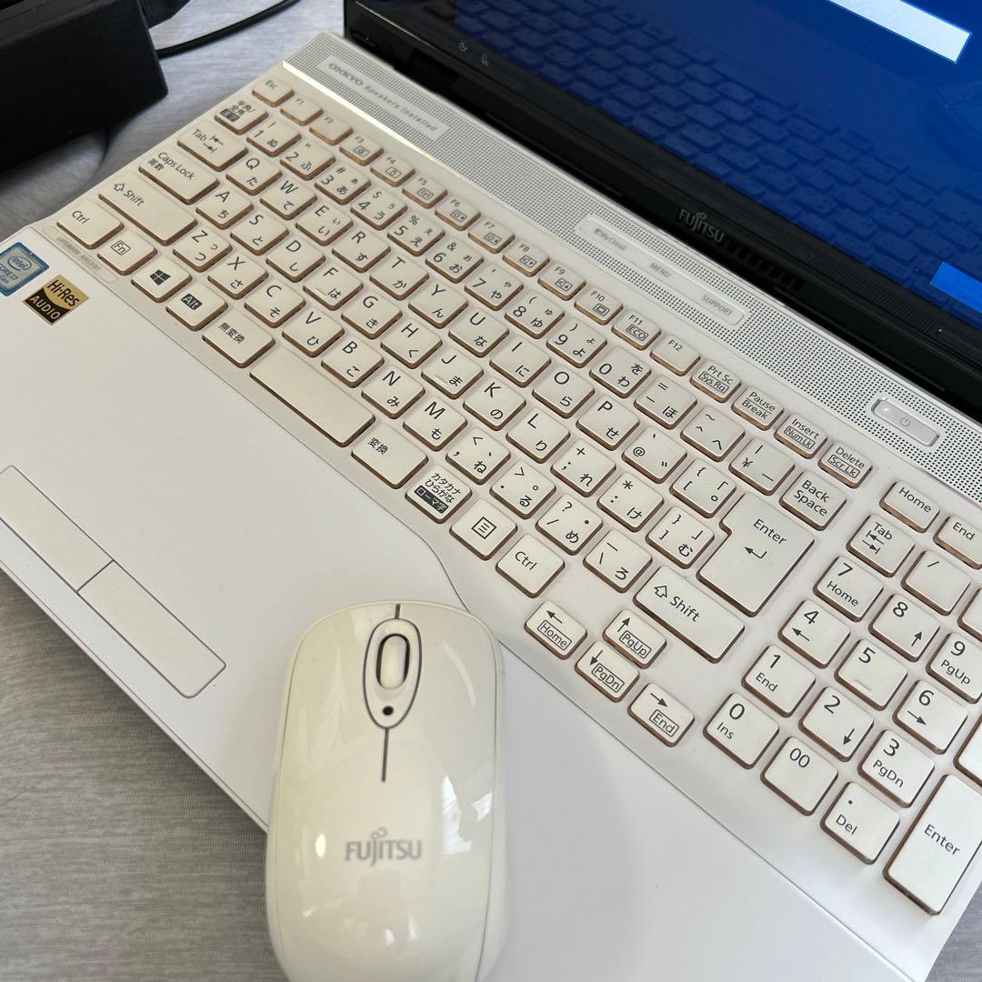 初期化済 Fujitsu LIFEBOOK ノートPC 2019年式