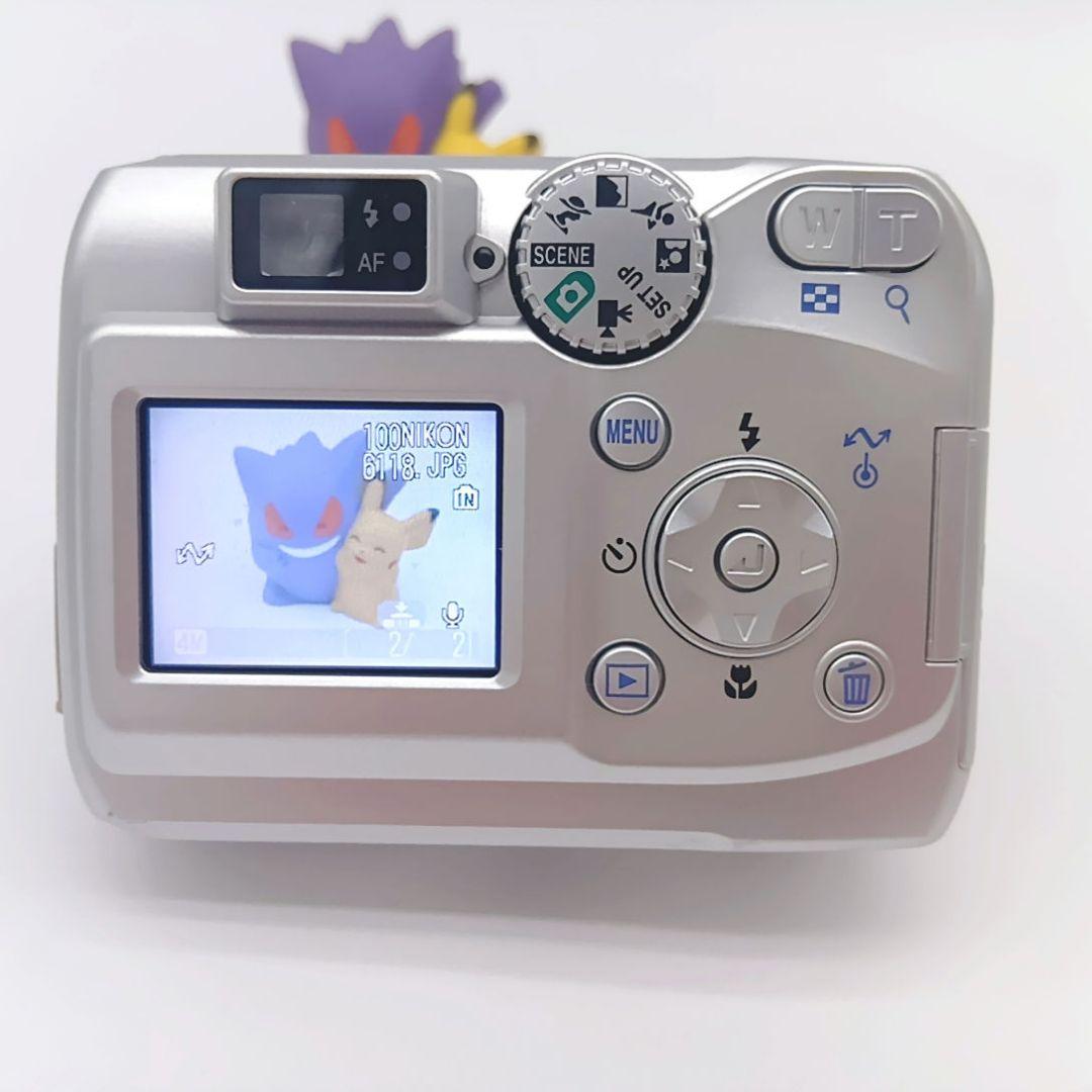 Nikon Coolpix 4100 コンパクトデジタルカメラ