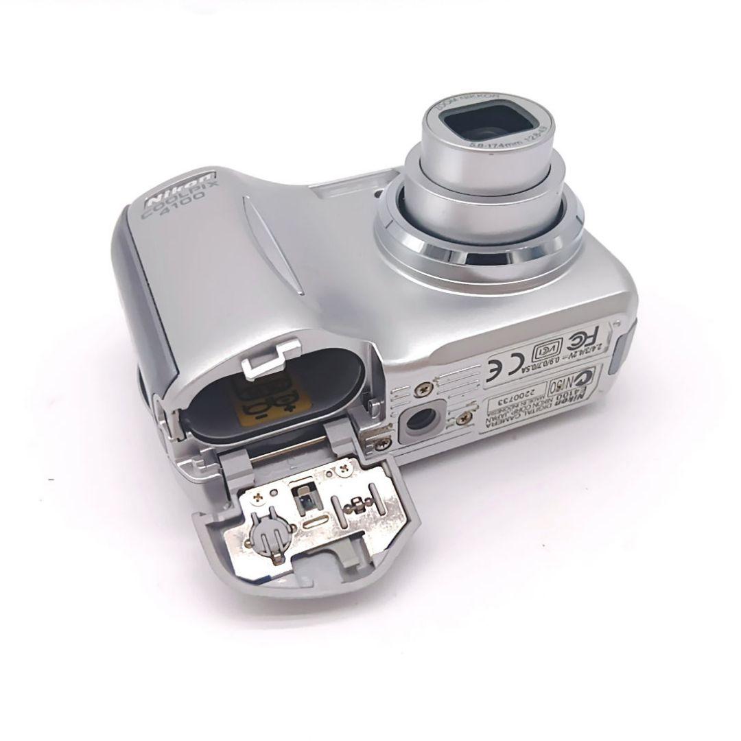 Nikon Coolpix 4100 コンパクトデジタルカメラ