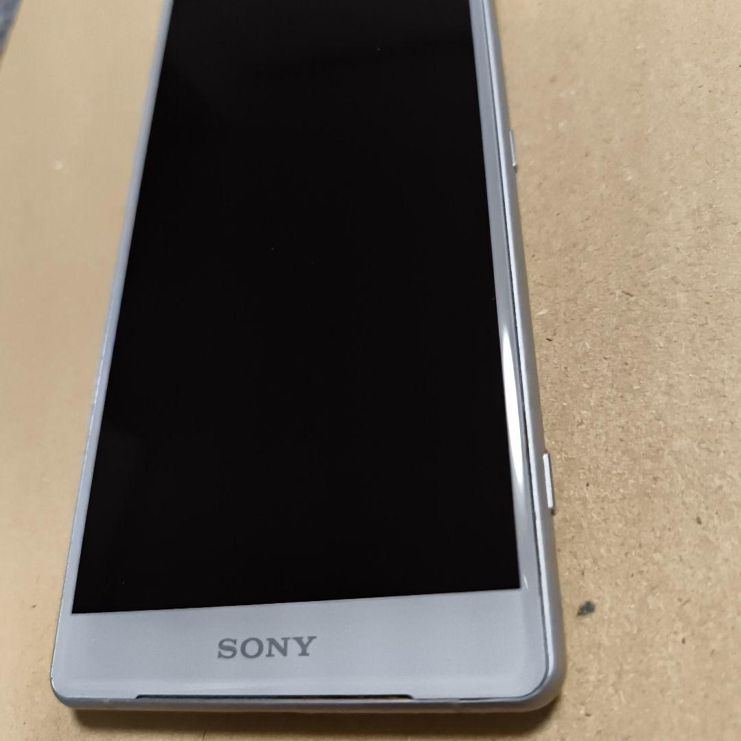 Xperia シルバー auモデル 本体