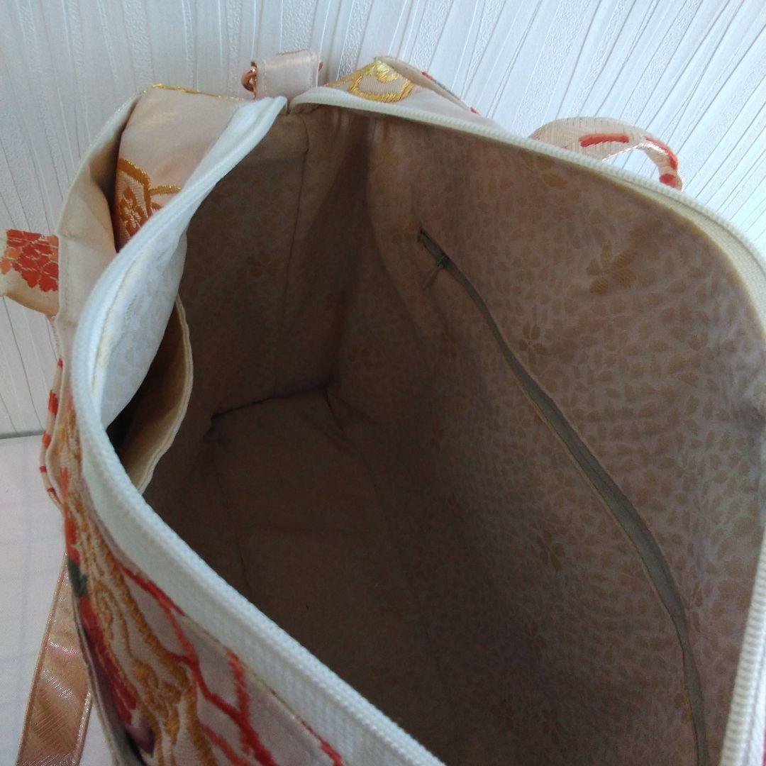 ダーリアページ　あおりポケット付きバッグ (正絹袋帯リメイク)