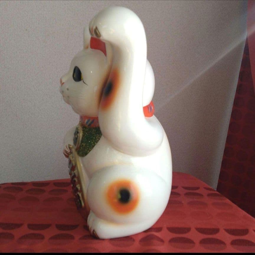 3/1迄限定値引✨人呼び、千客万来招き猫》白猫左手上げ８号手長 特別製作現品限り