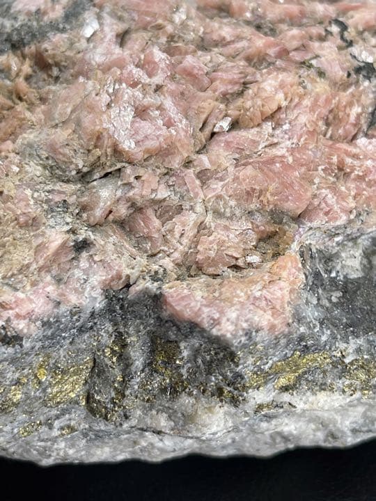 チャンスを引寄せる✨☆インカローズinパイライト入りあり☆原石