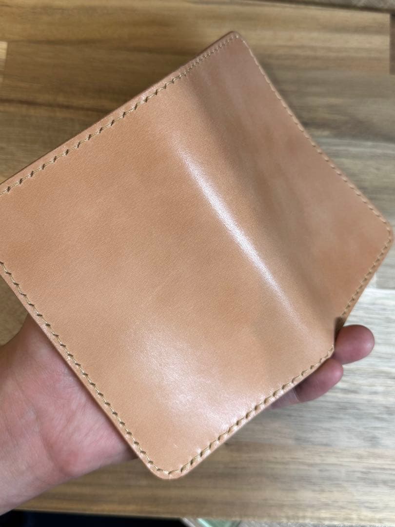本革 栃木レザー ミドルウォレット 二つ折り財布 ハンドメイド エイジングが魅力