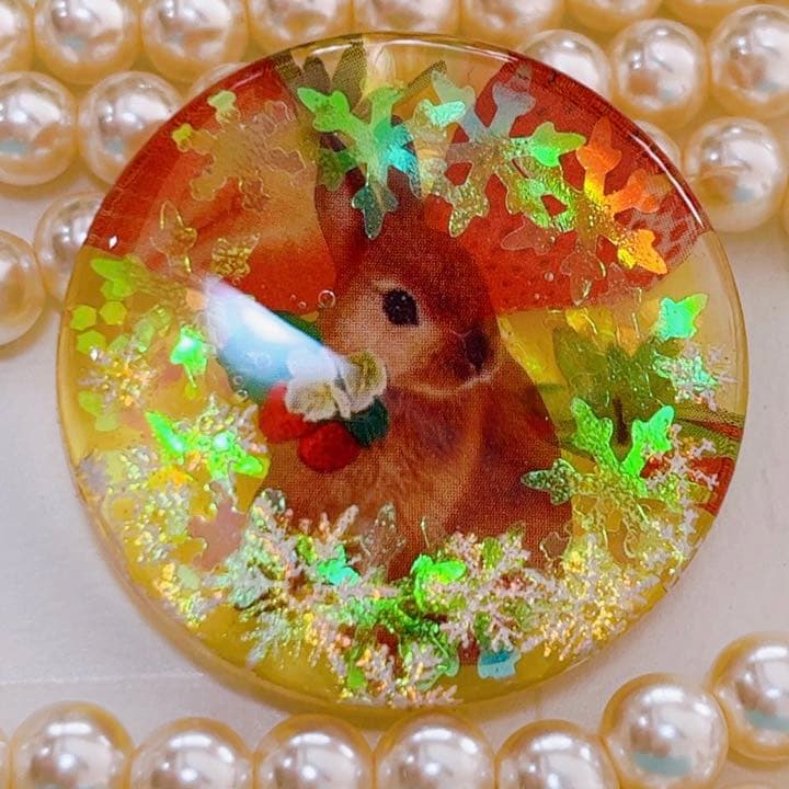 リリィ様お取置きです。✨感謝価格✨レジンヘアゴム うさぎちゃんNo.829