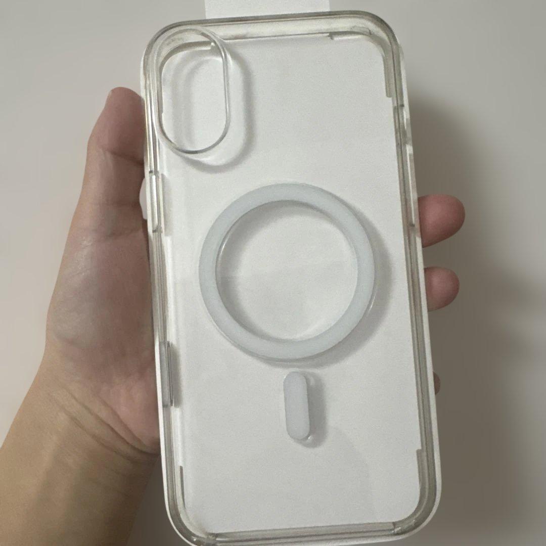 アップル　定価7980円　ケース　左右上小傷あり