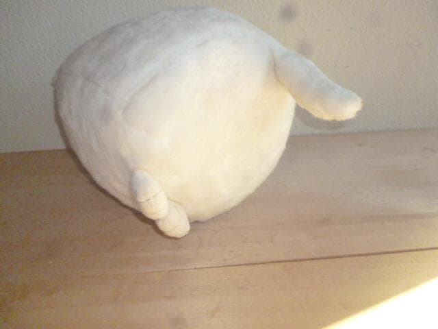 シルビア&シルベスター　レトロなぬいぐるみ　ホワイト猫型ぬいぐるみ 約４０cm