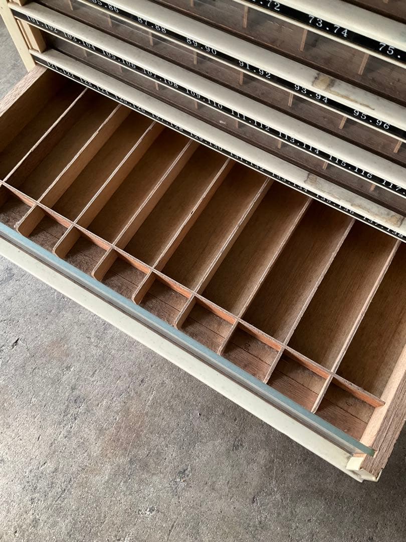 都羽根　糸収納棚　木製 陳列棚 引き出し　15段　昭和レトロ　アンティーク