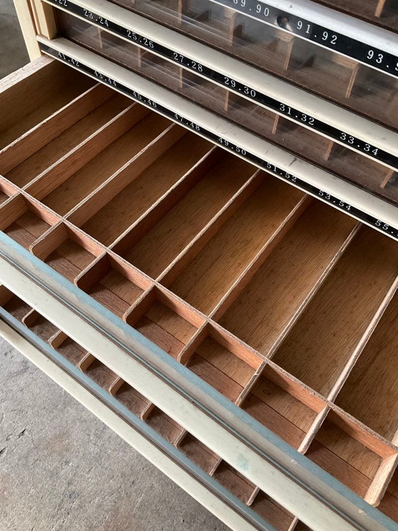 都羽根　糸収納棚　木製 陳列棚 引き出し　15段　昭和レトロ　アンティーク