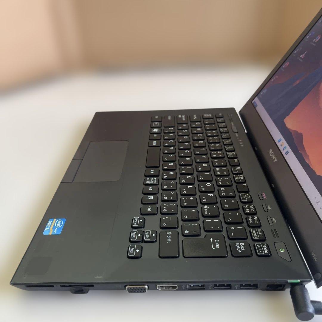 ☆格安美品win11☆Office2021☆13.3型マグネシウム合金ボディPC