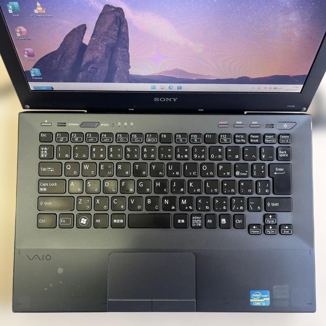 ☆格安美品win11☆Office2021☆13.3型マグネシウム合金ボディPC
