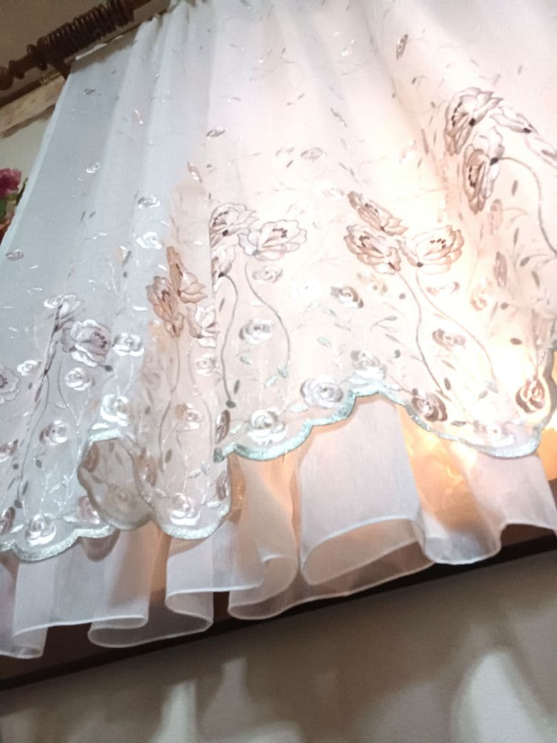 カフェカーテン【Sara様オーダー品　バラ刺繍トルコレース2枚重ね】ハンドメイド