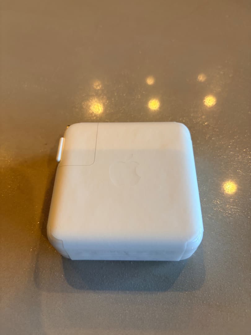 MacBook Pro13インチ2020 i7 16GB 1TB Intel最終