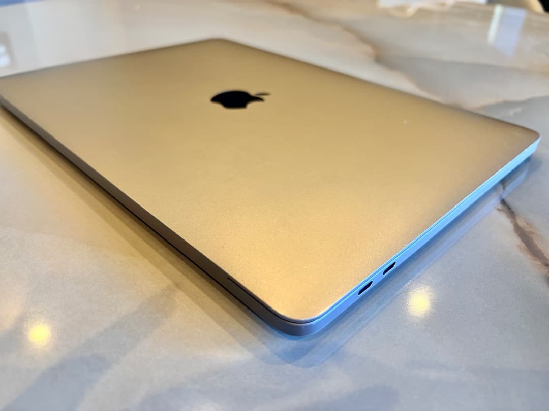 MacBook Pro13インチ2020 i7 16GB 1TB Intel最終
